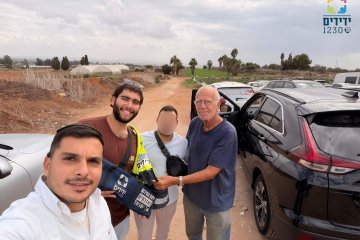 Neighbors helping neighbors